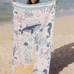 Sea of Dreams - Strandtuch für Kinder - schadstofffrei, schnelltrocknend  & sanft zur Haut (140cm x 70cm) - WOODSANDWAVES