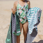 Mint Relaxation - Strandtuch für Kinder - schadstofffrei, schnelltrocknend  & sanft zur Haut (140cm x 70cm) - WOODSANDWAVES