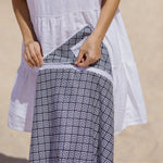 Mint Relaxation - Stranddecke XXL - 180cm x 160cm - leicht, kompakt & sandabweisend - WOODSANDWAVES