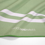 Duschhandtuch aus Premium Mikrofaser - angenehm auf der Haut - WOODSANDWAVES