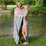 Bazaar of Dreams - Stranddecke XXL - 180cm x 160cm - leicht, kompakt & sandabweisend - WOODSANDWAVES