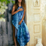 Blaues Badetuch - aus Mikrofaser - leicht & schnelltrocknend - WOODSANDWAVES