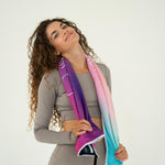 Colourful Temptation - Sporthandtuch mit Magnet & Zipper-Tasche - WOODSANDWAVES