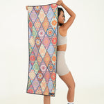 Mosaics - Sporthandtuch mit Magnet & Zipper-Tasche - WOODSANDWAVES