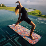 Mosaics - Rutschfestes Yoga-Handtuch mit Silikon-Noppen - WOODSANDWAVES