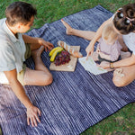 Dark Mind - Stranddecke XXL - 180cm x 160cm - leicht, kompakt & sandabweisend - WOODSANDWAVES