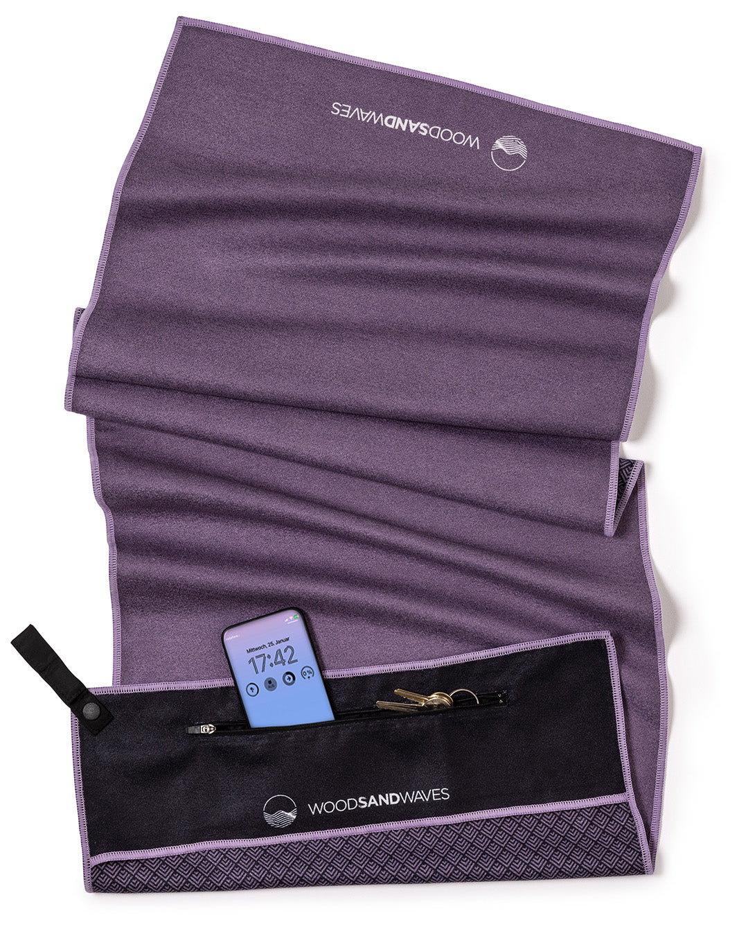 Clear Purple - Sporthandtuch mit Magnet & Zipper-Tasche - WOODSANDWAVES