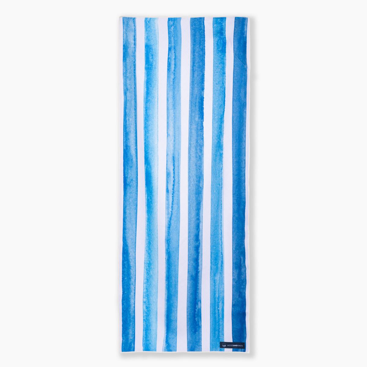 Aqua Stripes - Sandabweisendes Strandtuch mit Geheimfach - WOODSANDWAVES