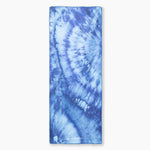 Batik Ocean - Sandabweisendes Strandtuch mit Geheimfach (180cm x 80cm) - WOODSANDWAVES