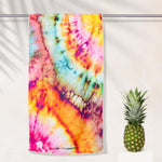 Batik Color - Sandabweisendes Strandtuch mit Geheimfach (180cm x 80cm) - WOODSANDWAVES