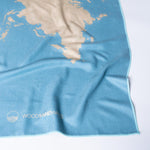 Explorer - Sandabweisendes Strandtuch mit Geheimfach (180cm x 80cm) - WOODSANDWAVES