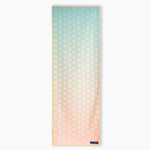 Flower of Life - Rutschfestes Yoga-Handtuch mit Silikon-Noppen - WOODSANDWAVES