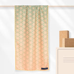 Flower of Life - Rutschfestes Yoga-Handtuch mit Silikon-Noppen - WOODSANDWAVES