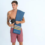 Calm Cruise - schnelltrocknendes Duschhandtuch aus Premium Mikrofaser - angenehm auf der Haut - 140 x 70cm - WOODSANDWAVES