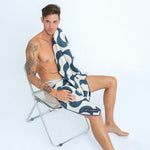 Copacabana - schnelltrocknendes Duschhandtuch aus Premium Mikrofaser - angenehm auf der Haut - 140 x 70cm - WOODSANDWAVES