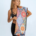 Mosaics - schnelltrocknendes Duschhandtuch aus Premium Mikrofaser - angenehm auf der Haut - 140 x 70cm - WOODSANDWAVES