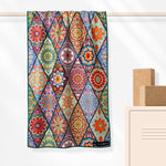 Mosaics - Rutschfestes Yoga-Handtuch mit Silikon-Noppen - WOODSANDWAVES