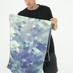 Trinity - Sporthandtuch mit Magnet & Zipper-Tasche - WOODSANDWAVES