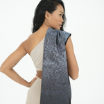 Stormy Skies - Sporthandtuch mit Magnet & Zipper-Tasche - WOODSANDWAVES