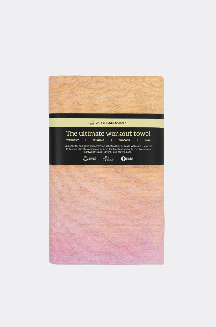 Peaceful Heaven - Sporthandtuch mit Magnet & Zipper-Tasche - WOODSANDWAVES