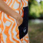 Surf-Poncho Sunset Waves - für Frauen & Männer - aus schnelltrocknender und ultra-leichter Mikrofaser - WOODSANDWAVES