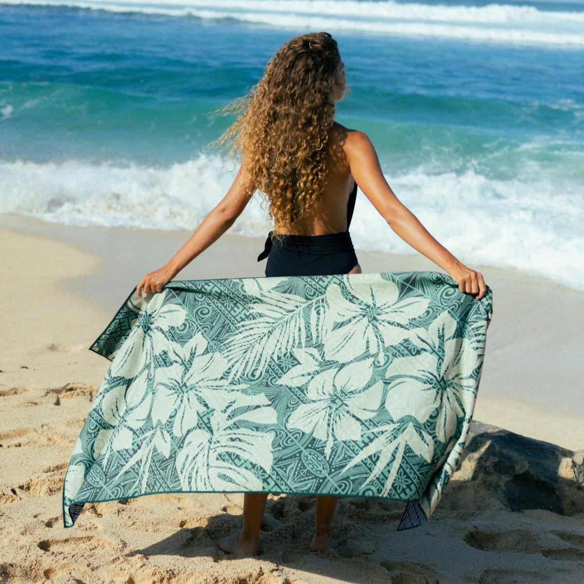 Ethno Fusion - Sandabweisendes Strandtuch mit Geheimfach (180cm x 80cm) - WOODSANDWAVES