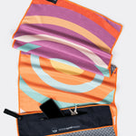 Slow Sunrise - Sporthandtuch mit Magnet & Zipper-Tasche - WOODSANDWAVES