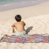 Mosaics  - Strandtuch für Kinder - schadstofffrei, schnelltrocknend  & sanft zur Haut (140cm x 70cm) - WOODSANDWAVES