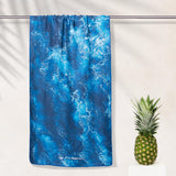 Wild Ocean - Zandbestendig strandlaken met geheim vak (180 cm x 80 cm) 