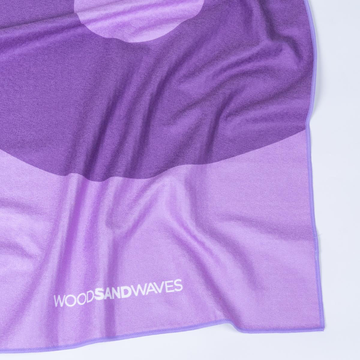 Yin Yang - Rutschfestes Yoga-Handtuch mit Silikon-Noppen - WOODSANDWAVES