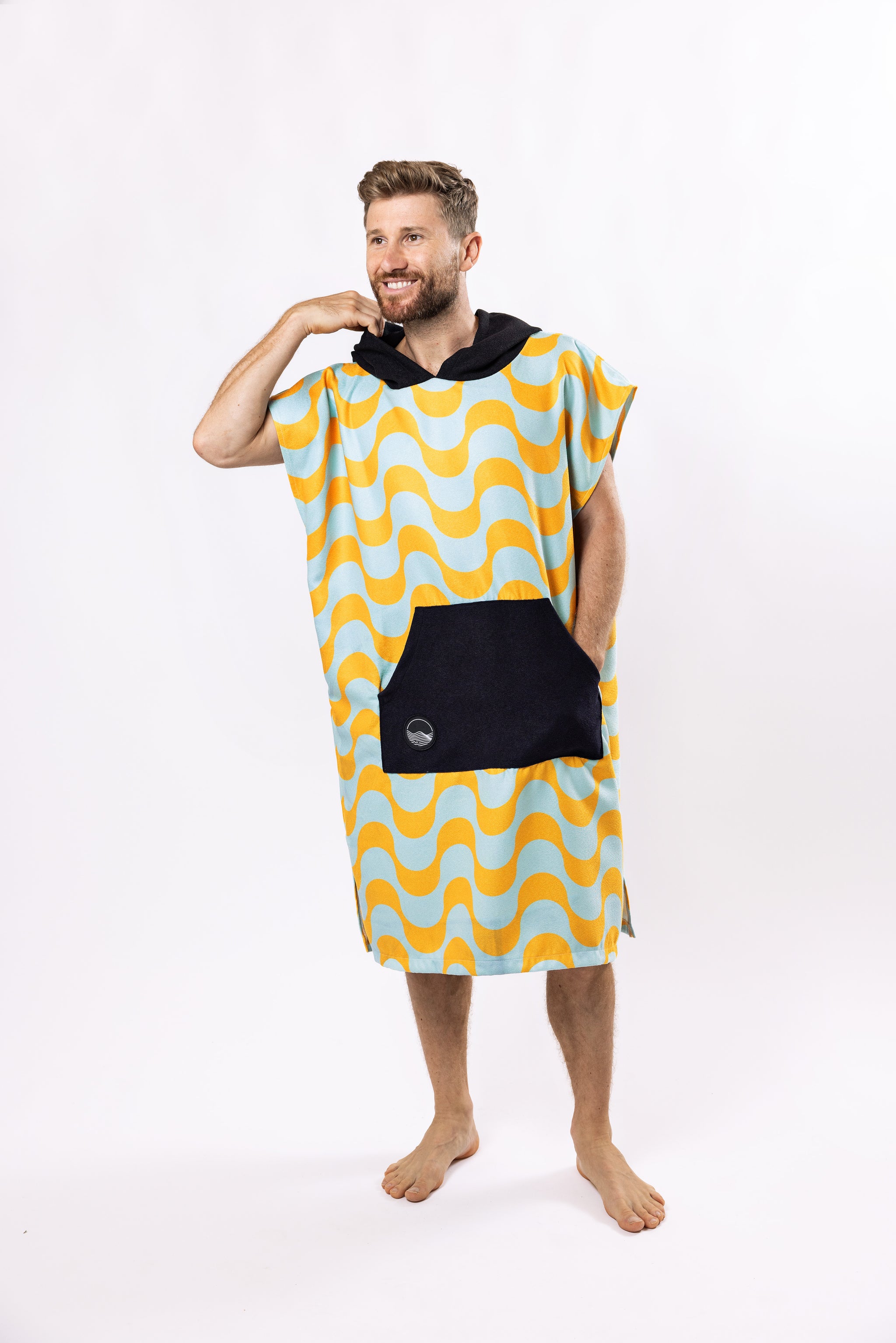 Surf-Poncho Copacabana Yellow - für Frauen & Männer - aus schnelltrocknender und ultra-leichter Mikrofaser - WOODSANDWAVES