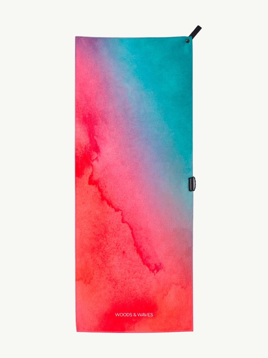 Active Flow - Sporthandtuch mit Magnet & Zipper - Tasche - woodsandwaves.co