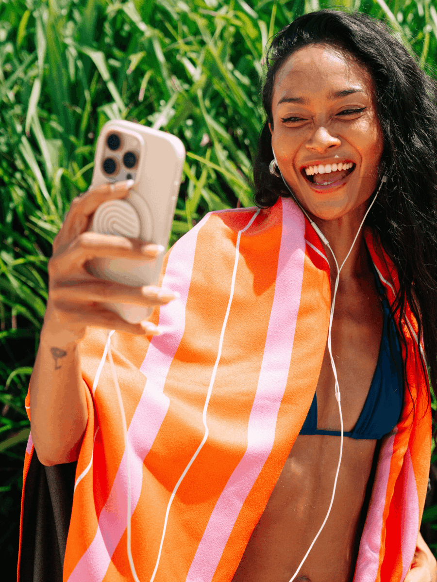 Heat Wave - Stranddecke XXL - leicht, kompakt & sandabweisend - woodsandwaves.co