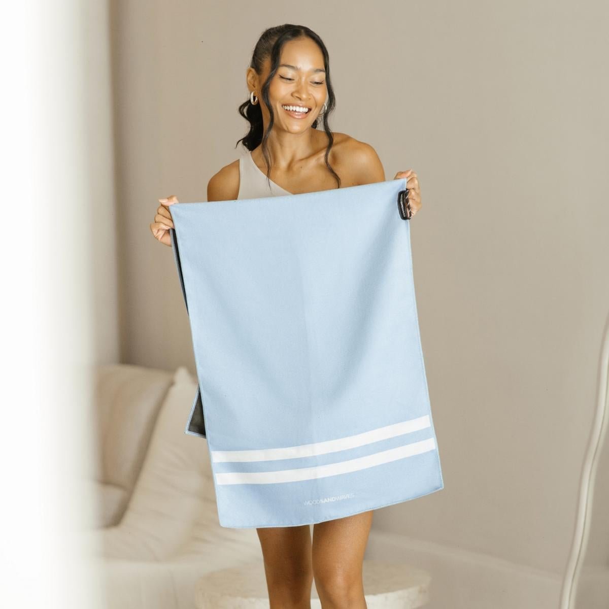 Stripes Airy Blue - Sporthandtuch mit Magnet & Zipper - Tasche - woodsandwaves.co